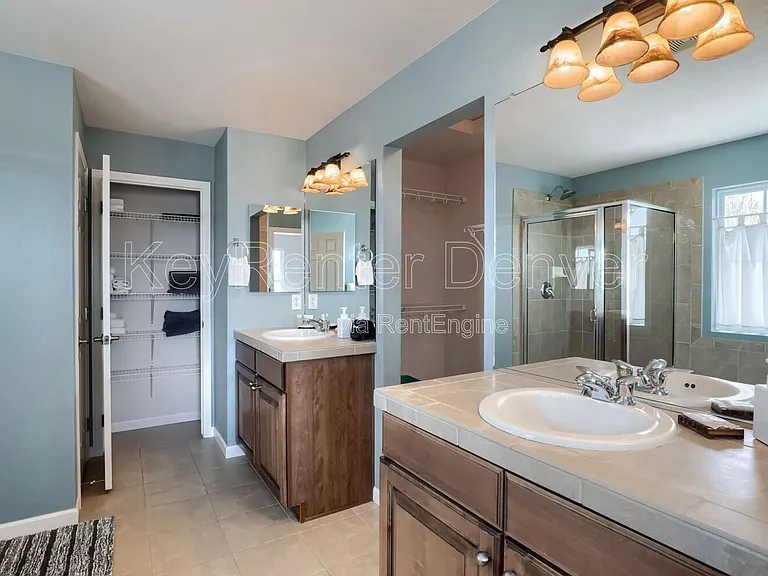 22706 E Ottawa Pl — Photo 12