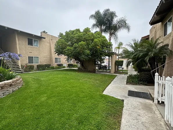 12152 Chapman Ave #20, Garden Grove, CA 92840