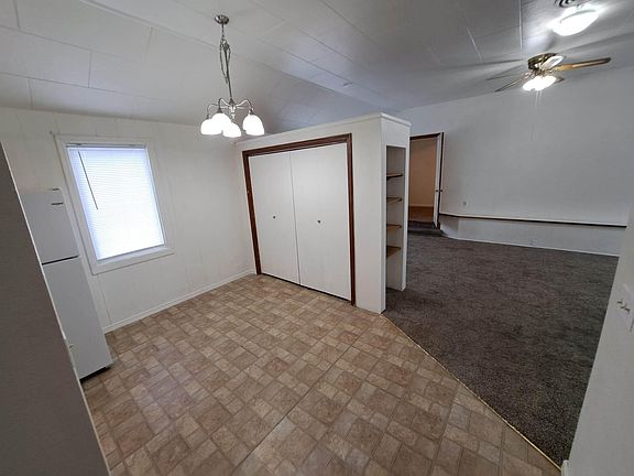 3rd image of 903 N Morton St #1