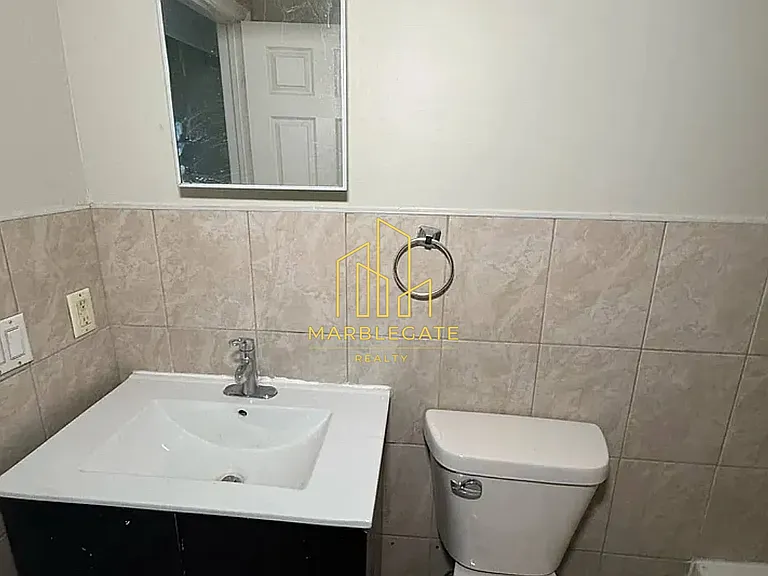 406 Park Ave #44 — Photo 9