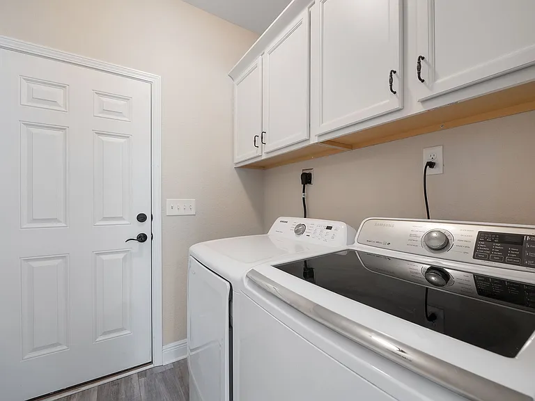 725 Upper Heron Way — Photo 29