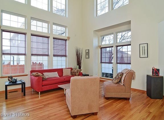 2nd image of 777 Williamstown Dr