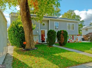 915 Davis Ave, Cinnaminson, NJ 08077