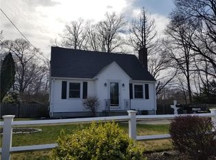 257 Maple St, Warwick, RI 02888