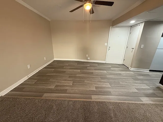 Continent French Quarter Apt — Photo 65
