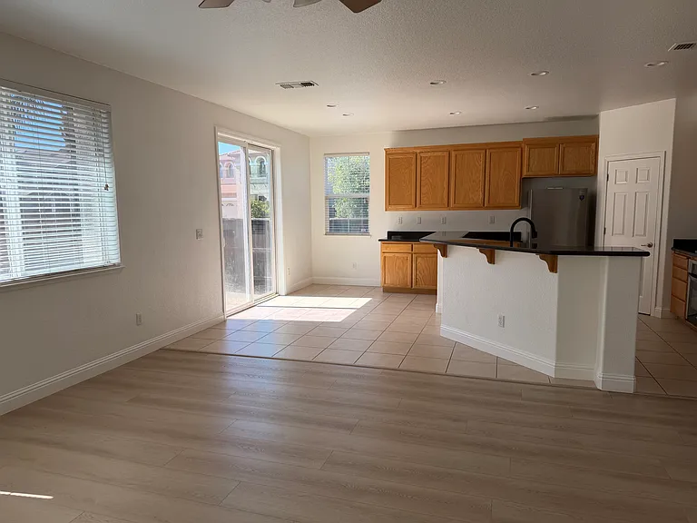 10839 Lands End Dr — Photo 13