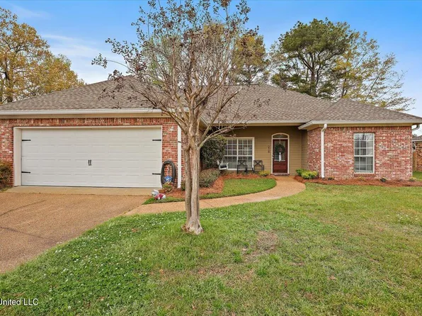 218 Chestnut Dr, Brandon, MS 39047