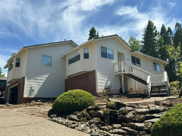 2720 Sandhurst Dr, Cameron Park, CA 95682