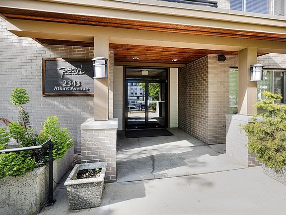 2nd image of 2343 Atkins Ave #110