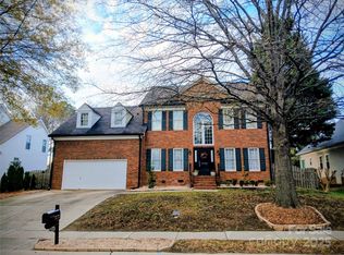 12702 Landing Green Dr, Charlotte, NC 28277