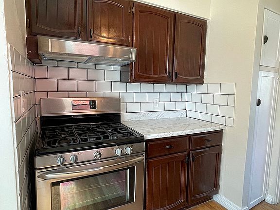 3rd image of 1210 Arthur St
