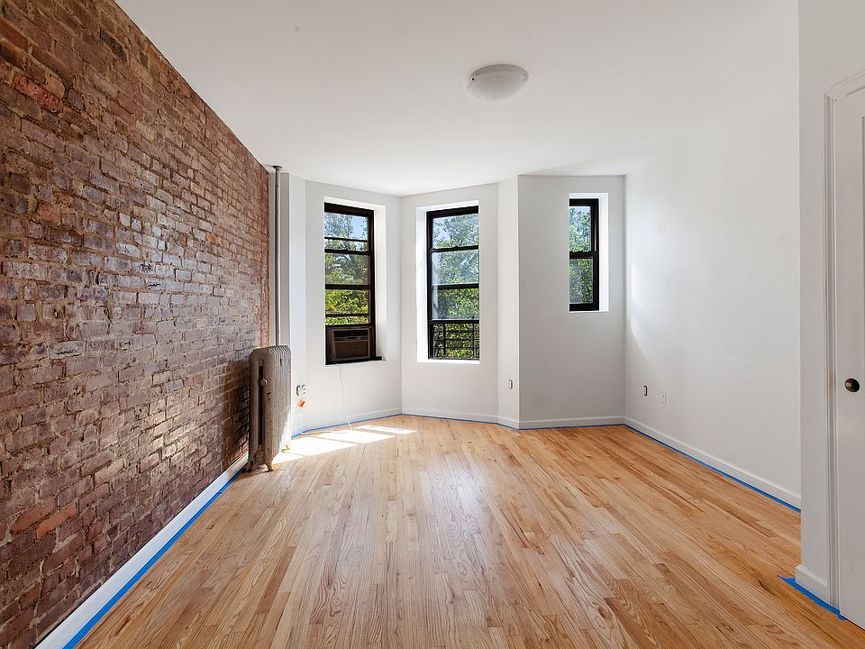 1st image of 501 12th St APT 3R