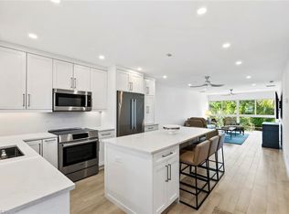 618 Broad AVE S #J618, NAPLES, FL 34102