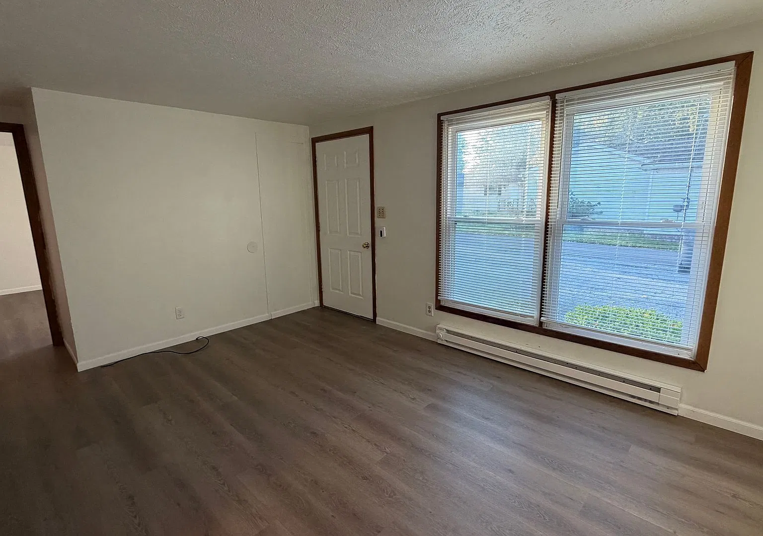 Nice 2-Bedroom Duplex Available in Wakarusa — Photo 3