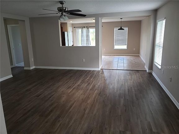 4th image of 358 Canna Dr