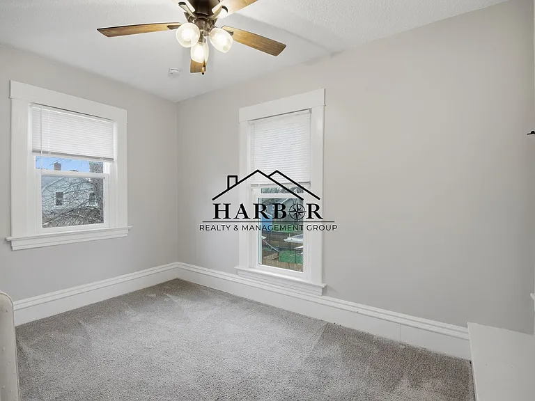 401 3rd Ave SW — Photo 15