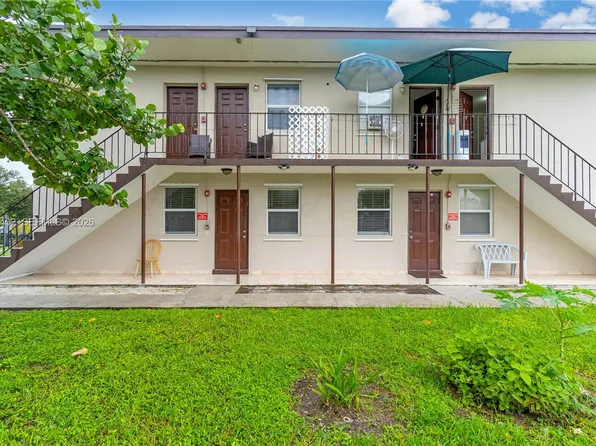 17010 SW 100th Ave, Miami, FL 33157