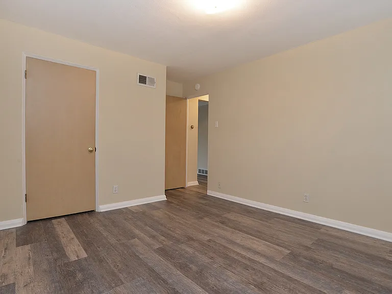 7024 Southland Ave #B — Photo 21