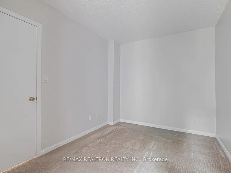 3 Everson Dr #228 — Photo 17