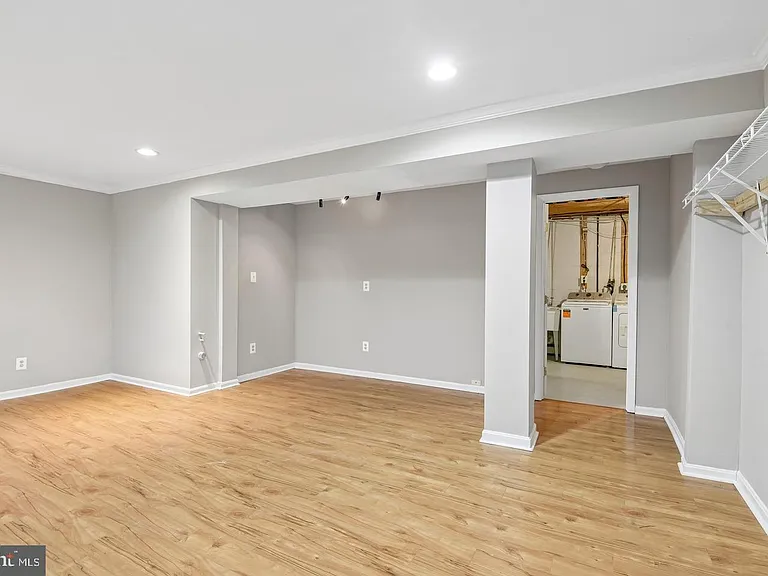 10206 Green Clover Ct — Photo 41