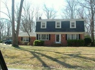 4701 Hermitage Rd, Virginia Beach, VA 23455