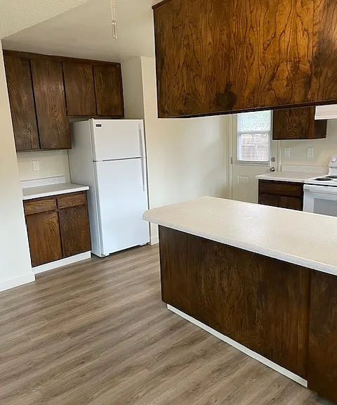 Vista Del Robles Apartments — Photo 6