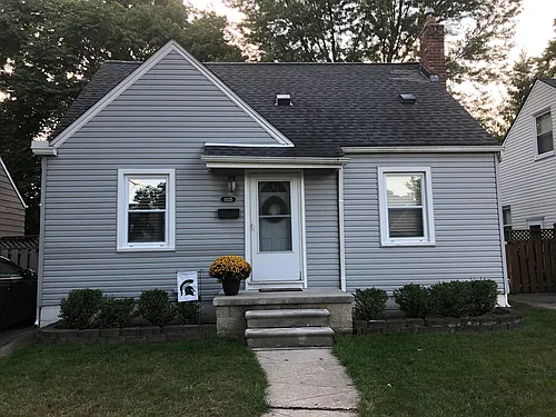 1025 Grove Ave Photo 1
