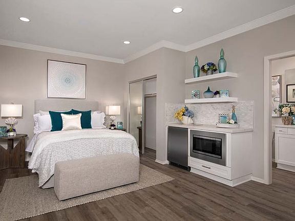 7th image of this home
