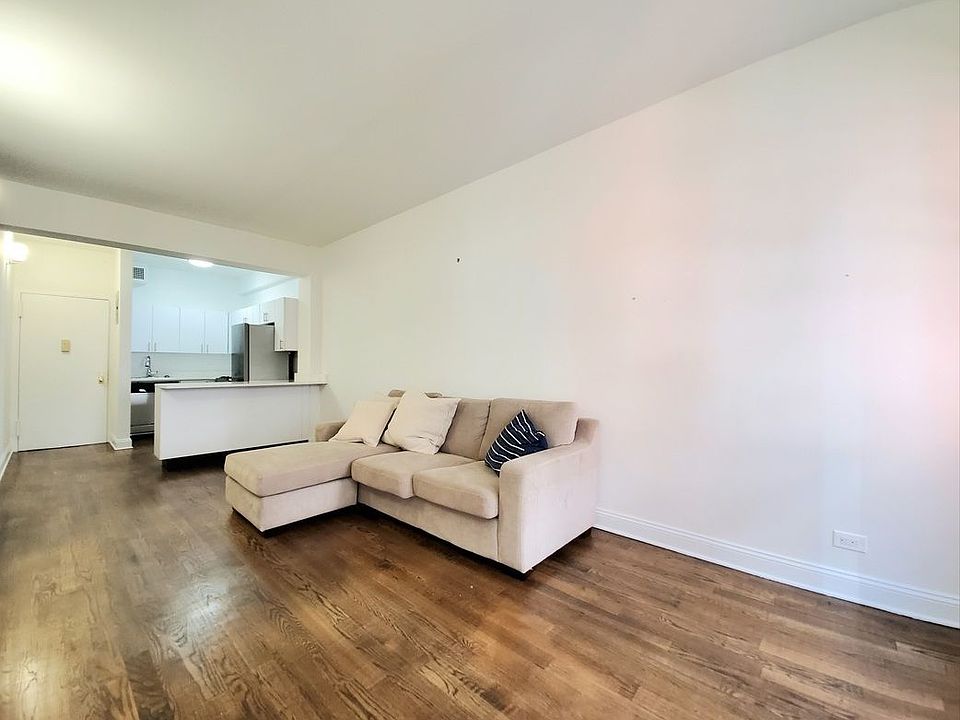 2nd image of 235 W 22nd St APT 5D