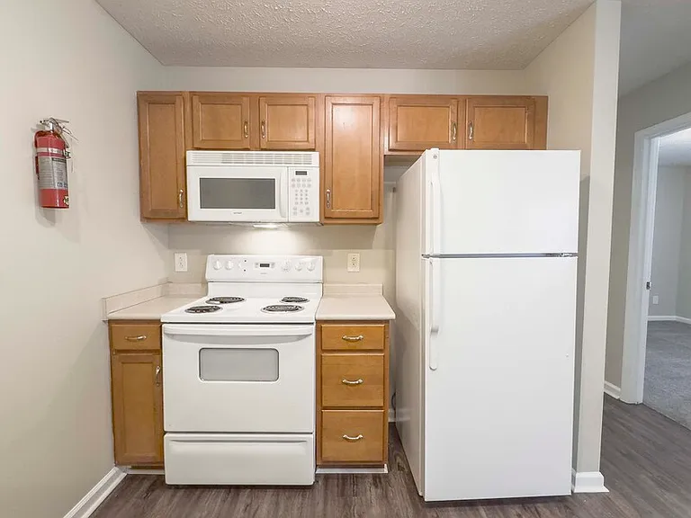 1640C Golf Club Ln — Photo 5
