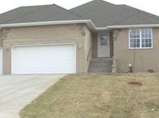 3042 Augusta Hills St, Springfield, MO 65803