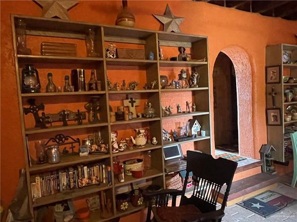 241 Delmita Rd, Delmita, TX 78536