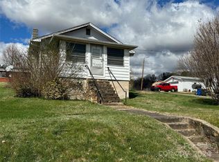 115 Elizabeth St, Canton, NC 28716