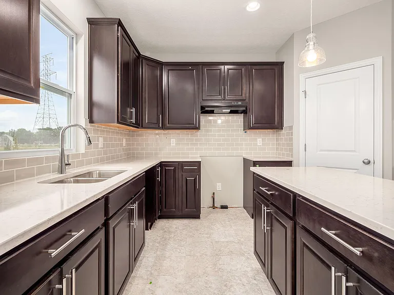 6823 Dulles Dr — Photo 21