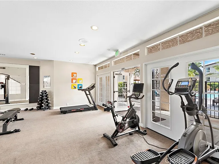 68 Corniche Dr #C — Photo 35