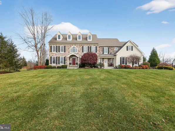 3781 Reagan Dr, Collegeville, PA 19426