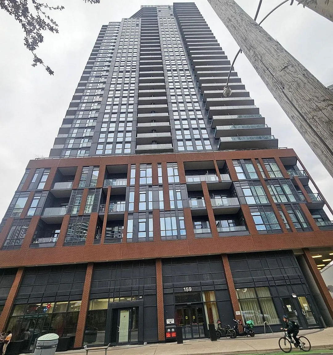2 bed, $2,500 — Photo 1