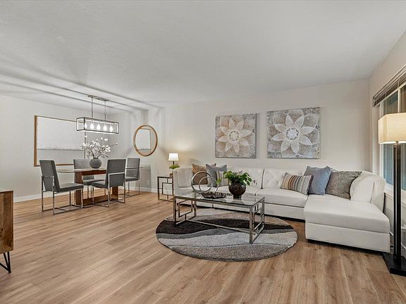 2nd image of 800 Mendecino Way
