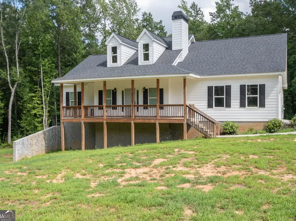 131 Ridgeview Dr, Newnan, GA 30263