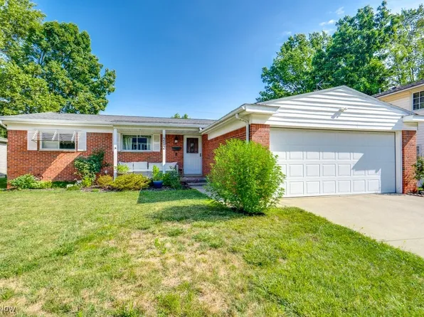 212 Georgia Ave, Elyria, OH 44035