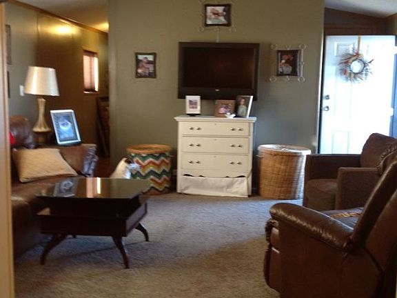 2nd image of 319 SE Harvest Park Dr