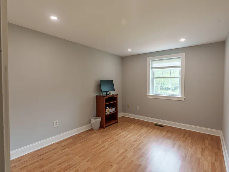 5776 Yellowrose Ct — Photo 19