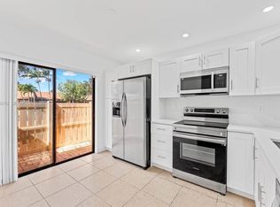 795 Banks Rd, Margate, FL 33063