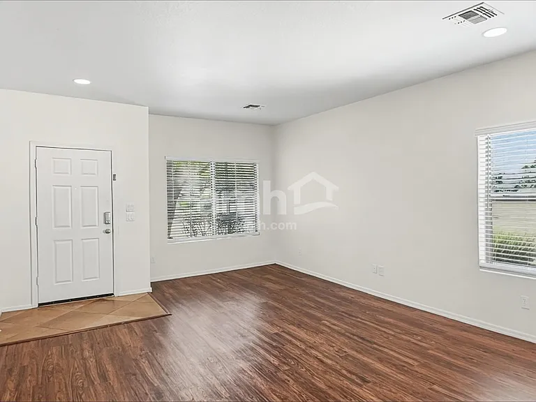 16600 N 176th Ln — Photo 9
