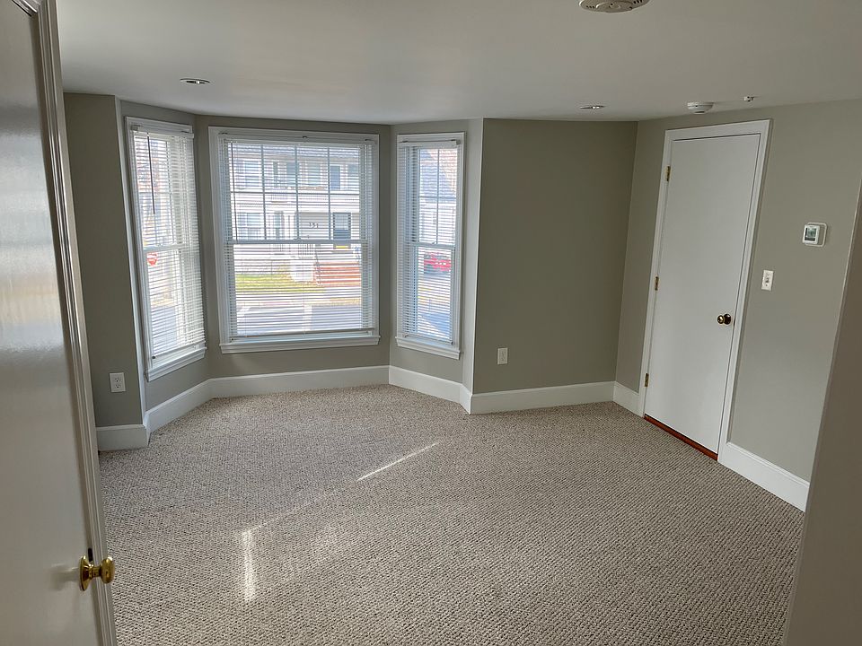 living area now has plank flooring not carpet