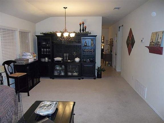 3rd image of 6412 Mundo Dr