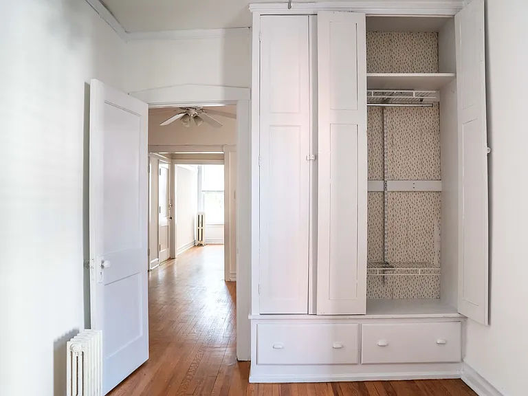 3601-3605 N Janssen Ave #1420-1424 — Photo 12