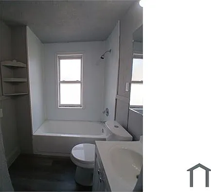 4021 E 146th St #UP — Photo 11