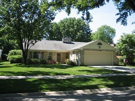 1019 Golfview Rd