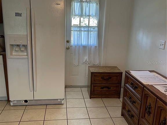5th image of 13815 20th St